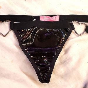 Sugar thrillz all black heart ring thong